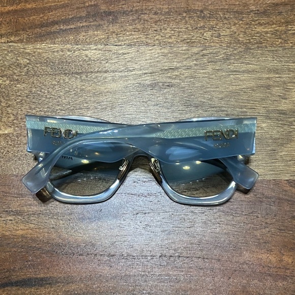FENDI 52mm Oversized Sunglasses main image 10
